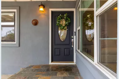 5517 Helen Way, Sacramento, CA 95822 - Photo 6