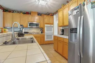 465 Olympus Way, Manteca, CA 95336 - Photo 8
