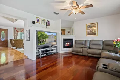 465 Olympus Way, Manteca, CA 95336 - Photo 16