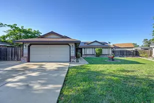 1323 Silver Spur Cir, Lincoln, CA 95648 - Photo 2