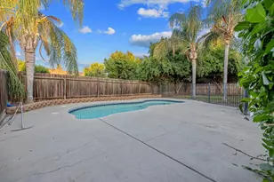 1350 S Grand St, Visalia, CA 93292 - Photo 46