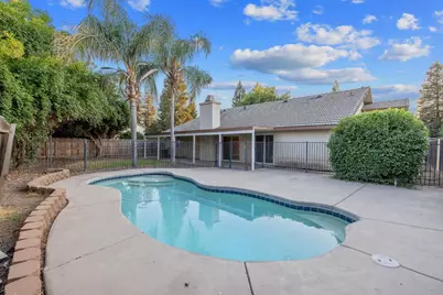1350 S Grand Street, Visalia, CA 93292 - Photo 48
