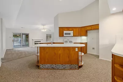 1350 S Grand Street, Visalia, CA 93292 - Photo 16
