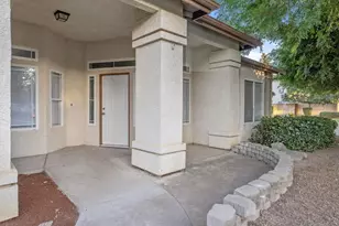 1350 S Grand St, Visalia, CA 93292 - Photo 4