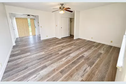 7729 Bellini Way, Sacramento, CA 95828 - Photo 4