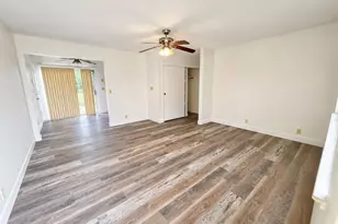 7729 Bellini Way, Sacramento, CA 95828 - Photo 4