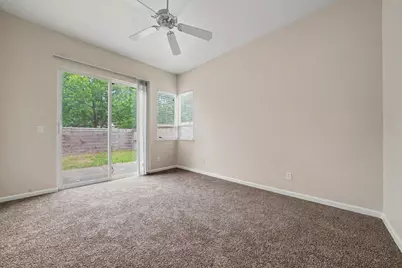9728 Sand Hollow Way, Elk Grove, CA 95757 - Photo 22