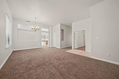 9728 Sand Hollow Way, Elk Grove, CA 95757 - Photo 8