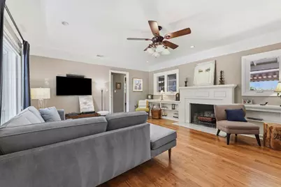 301 Coloma Way, Sacramento, CA 95819 - Photo 4