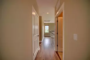 1329 Darrow Dr, Lathrop, CA 95330 - Photo 38