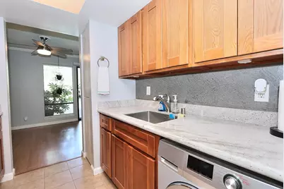 2496 Larkspur Ln #207, Sacramento, CA 95825 - Photo 22