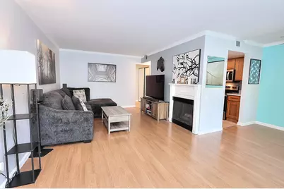 2496 Larkspur Ln #207, Sacramento, CA 95825 - Photo 10