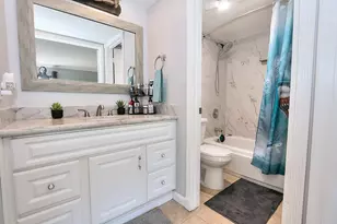 2496 Larkspur Ln, Sacramento, CA 95825 - Photo 30