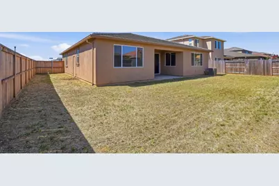 1113 Tributary Way, Olivehurst, CA 95961 - Photo 38