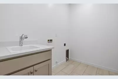 1113 Tributary Way, Olivehurst, CA 95961 - Photo 36