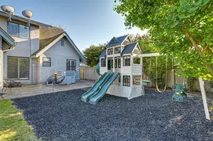 819 Lake Front Dr, Sacramento, CA 95831 - Photo 66