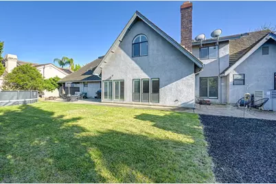 819 Lake Front Drive, Sacramento, CA 95831 - Photo 66