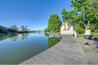 819 Lake Front Drive, Sacramento, CA 95831 - Photo 72