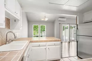 7945 La Riviera Dr, Sacramento, CA 95826 - Photo 14