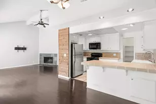 7945 La Riviera Dr, Sacramento, CA 95826 - Photo 8