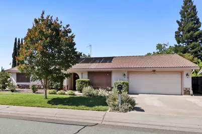 8951 Lansdowne Court, Elk Grove, CA 95624 - Photo 36