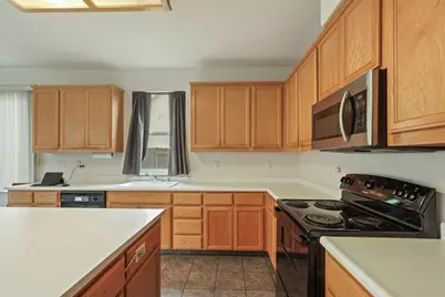 1692 Solaro Way, Manteca, CA 95336 - Photo 8