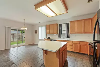 1692 Solaro Way, Manteca, CA 95336 - Photo 10