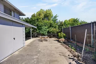 30 Park Pl Ct, Sacramento, CA 95831 - Photo 48