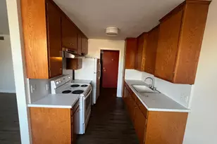3704 Bonnie Ln, Stockton, CA 95204 - Photo 12