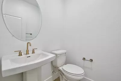10252 E Kanok Way, Elk Grove, CA 95757 - Photo 20
