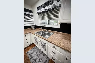 1535 Melrose Avenue, Modesto, CA 95350 - Photo 36