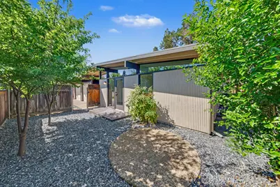 5025 Hemlock Street, Sacramento, CA 95841 - Photo 6