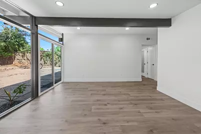 5025 Hemlock Street, Sacramento, CA 95841 - Photo 12