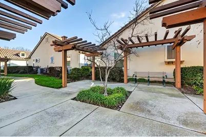 1040 Cabris Lane, Roseville, CA 95747 - Photo 22
