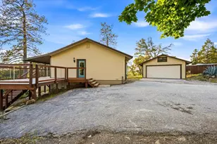 18572 Estrada Pl, Grass Valley, CA 95949 - Photo 30
