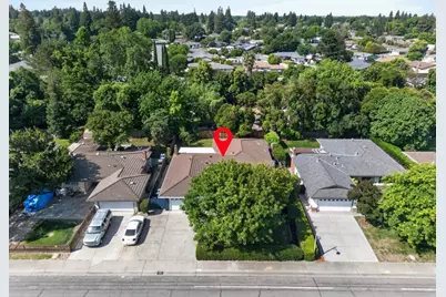 6778 Park Riviera Way, Sacramento, CA 95831 - Photo 38