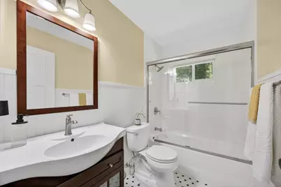 6778 Park Riviera Way, Sacramento, CA 95831 - Photo 20