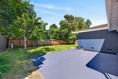 6778 Park Riviera Way, Sacramento, CA 95831 - Photo 34