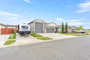 1559 Irish Draught Way, Olivehurst, CA 95961 - Photo 4
