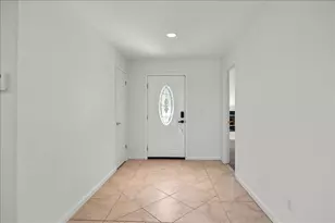 3433 Des Moines Dr, Stockton, CA 95209 - Photo 6