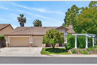 8406 Alameda Park Drive, Elk Grove, CA 95624 - Photo 1