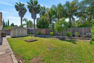 8406 Alameda Park Dr, Elk Grove, CA 95624 - Photo 50