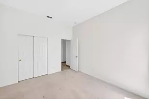 8406 Alameda Park Dr, Elk Grove, CA 95624 - Photo 36