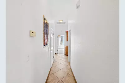 8406 Alameda Park Drive, Elk Grove, CA 95624 - Photo 26