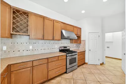 8406 Alameda Park Drive, Elk Grove, CA 95624 - Photo 16