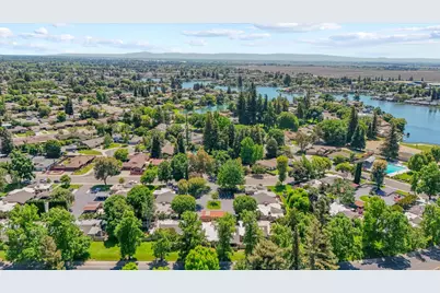 3639 Appleton Way, Stockton, CA 95219 - Photo 32