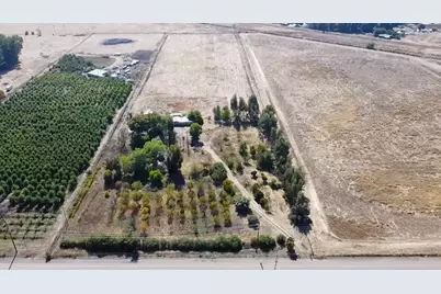6391 E Copper Avenue, Clovis, CA 93619 - Photo 6
