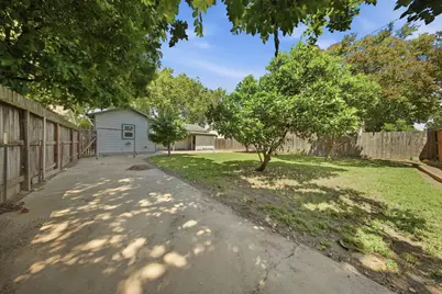 720 N School Street, Lodi, CA 95240 - Photo 18