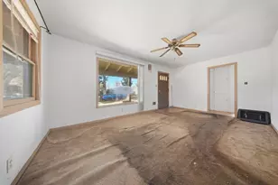 720 N School St, Lodi, CA 95240 - Photo 8