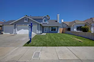 1308 St Francis Dr, Los Banos, CA 93635 - Photo 2